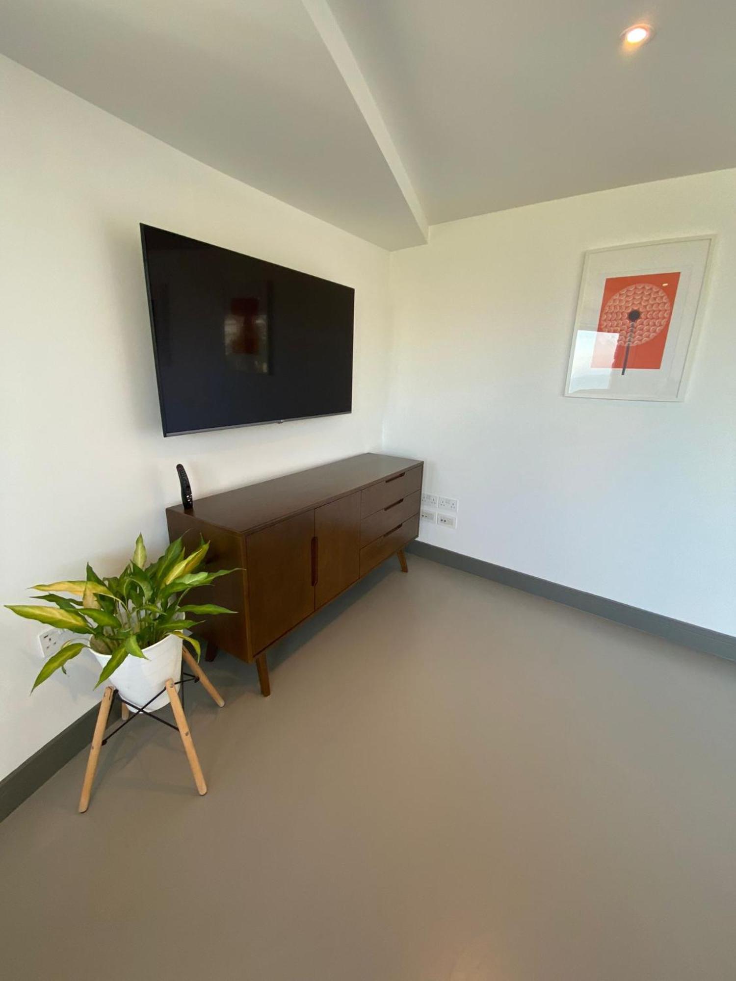 3 The View Apartments Ilfracombe - Hot Tub, Parking, Lift, Ev Zewnętrze zdjęcie